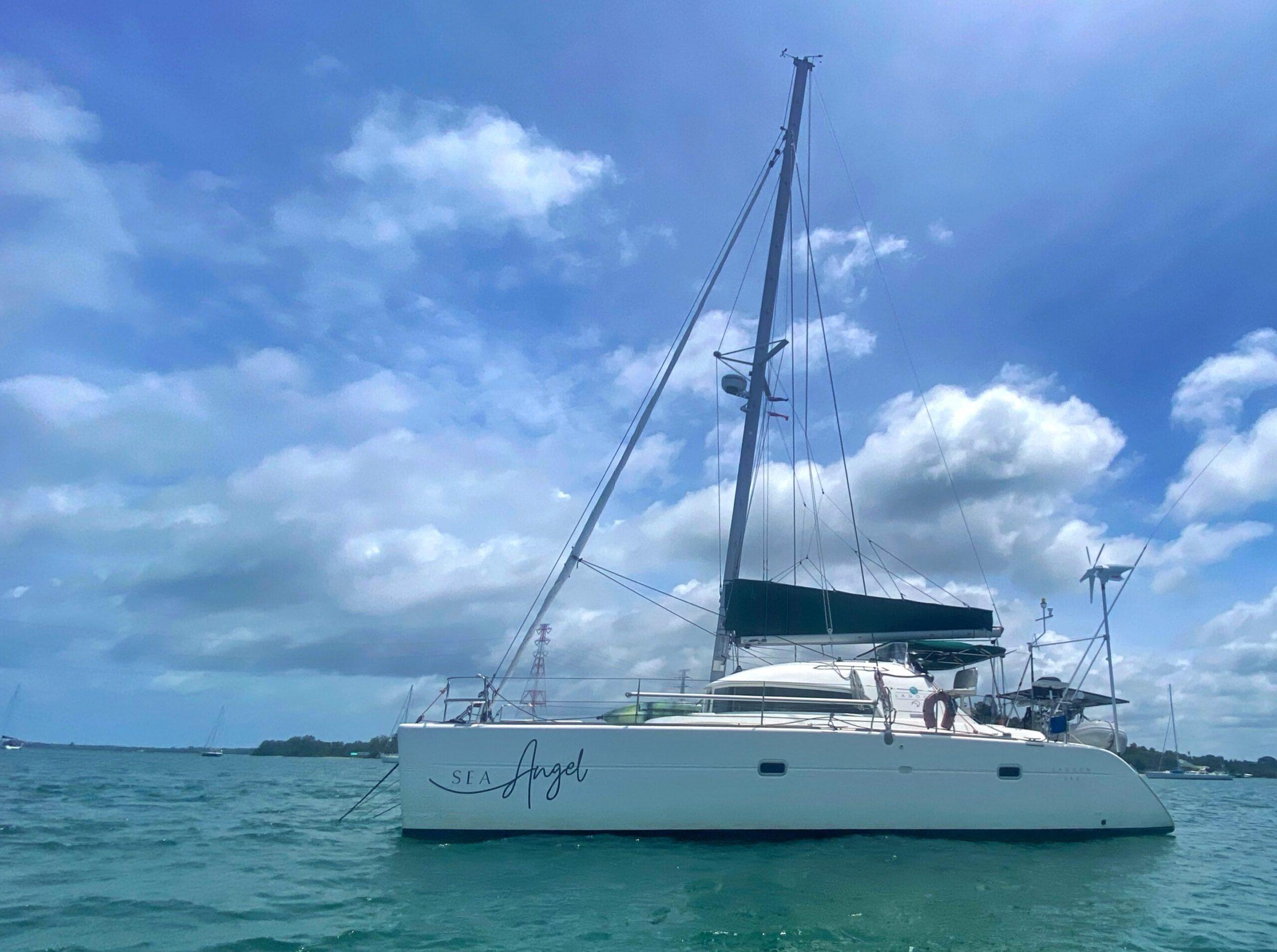 2002 Lagoon 380 for sale in Phuket, Thailand