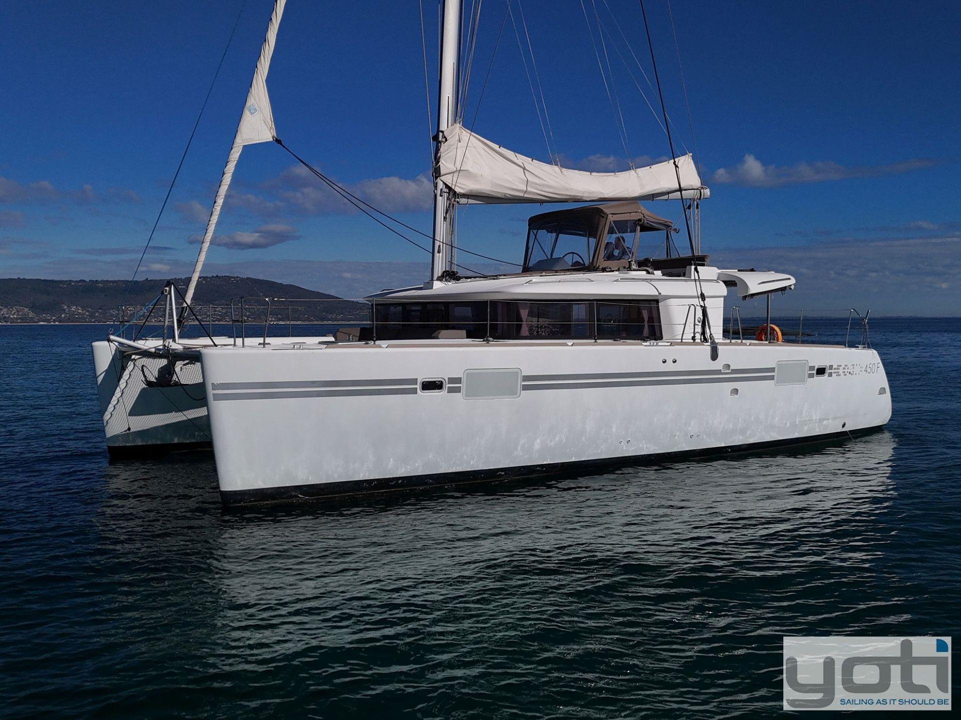 Lagoon 450 FLYBRIDGE