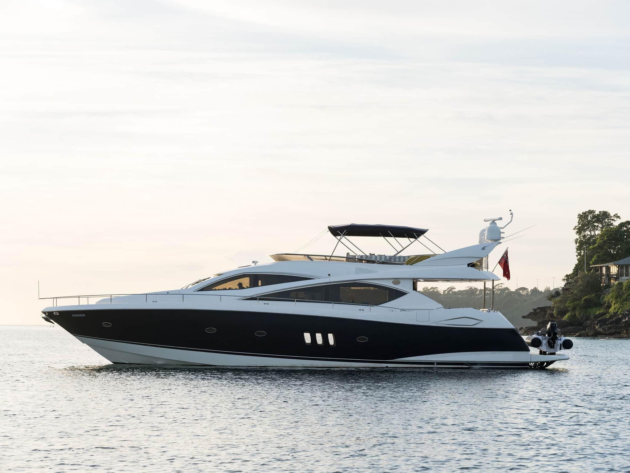 SUNSEEKER 75 YACHT