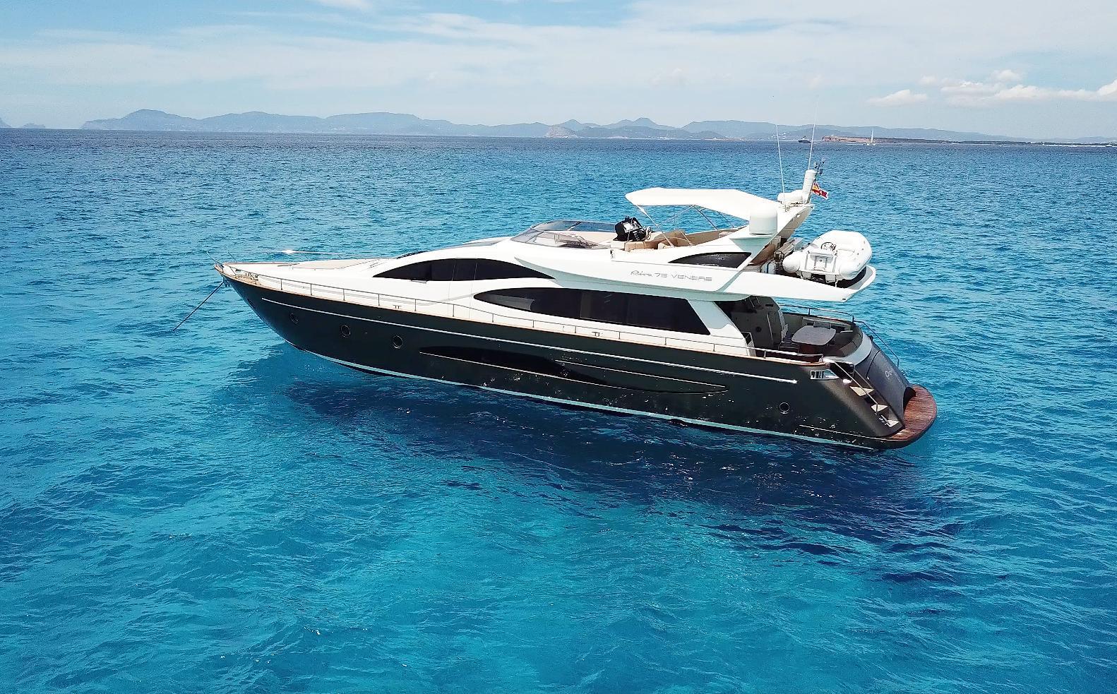 Riva 75 Venere