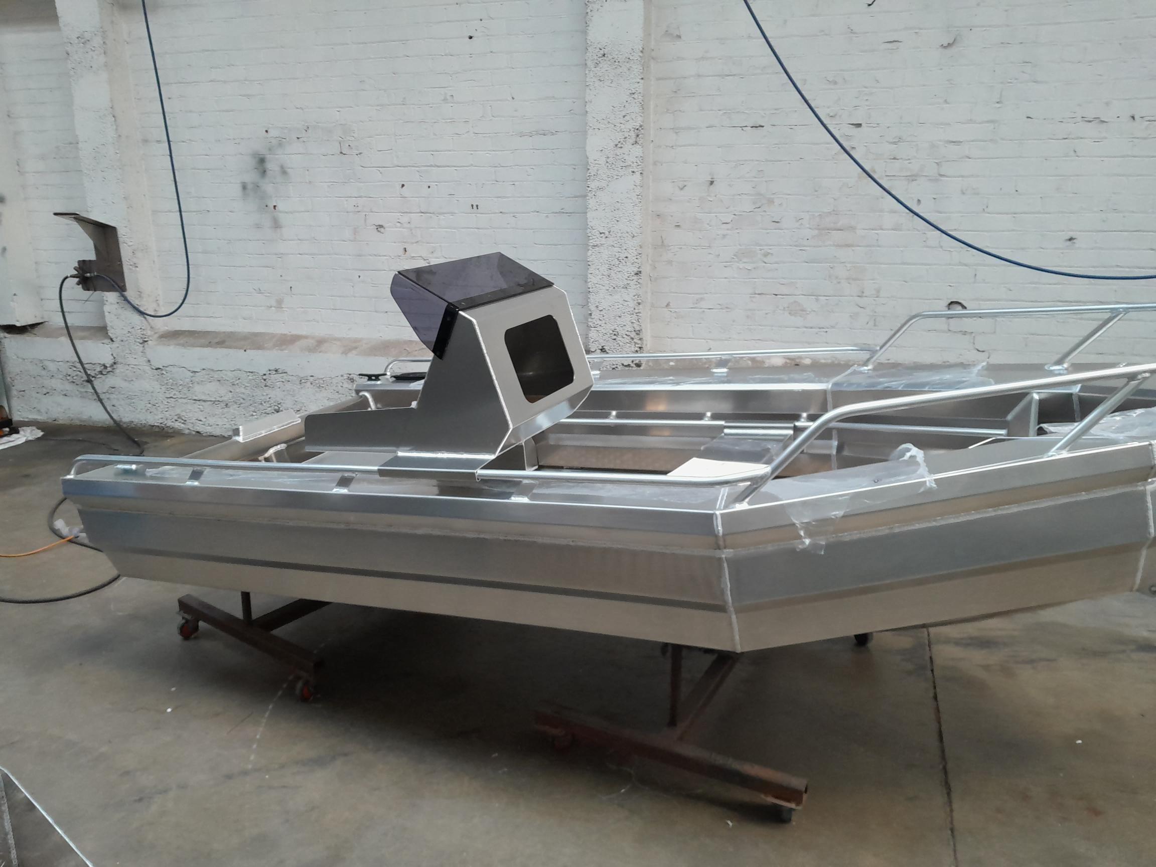 Kiwi Kraft 360 KIWI KRAFT SIDE CONSOLE