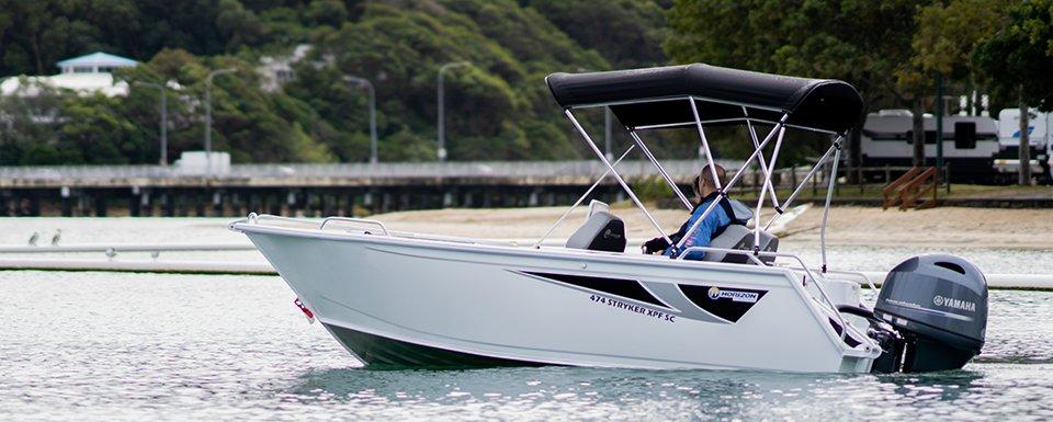 Horizon Boats 422 Stryker XPF Side Console