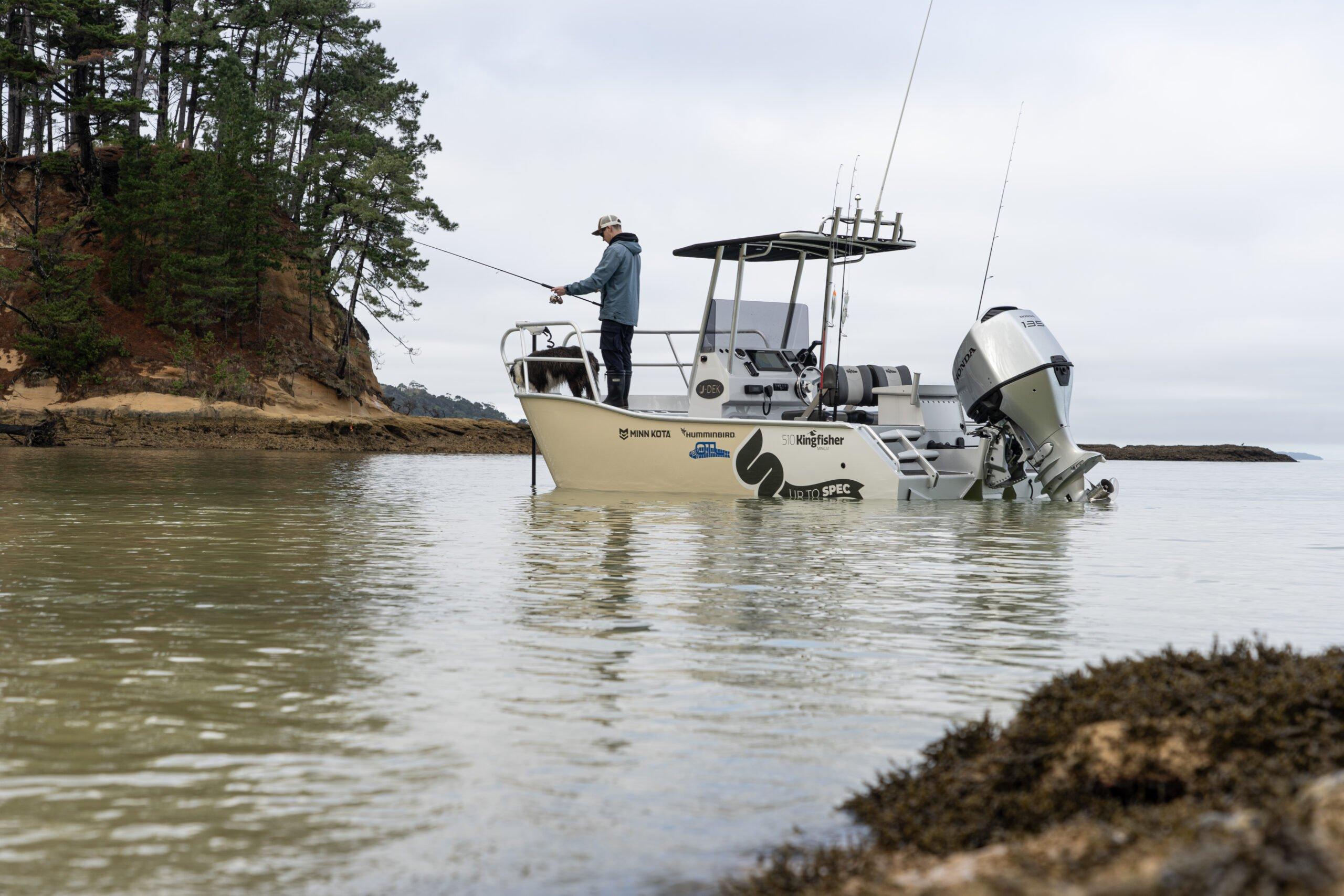 Kingfisher Boats 510 Centre Console Powercat