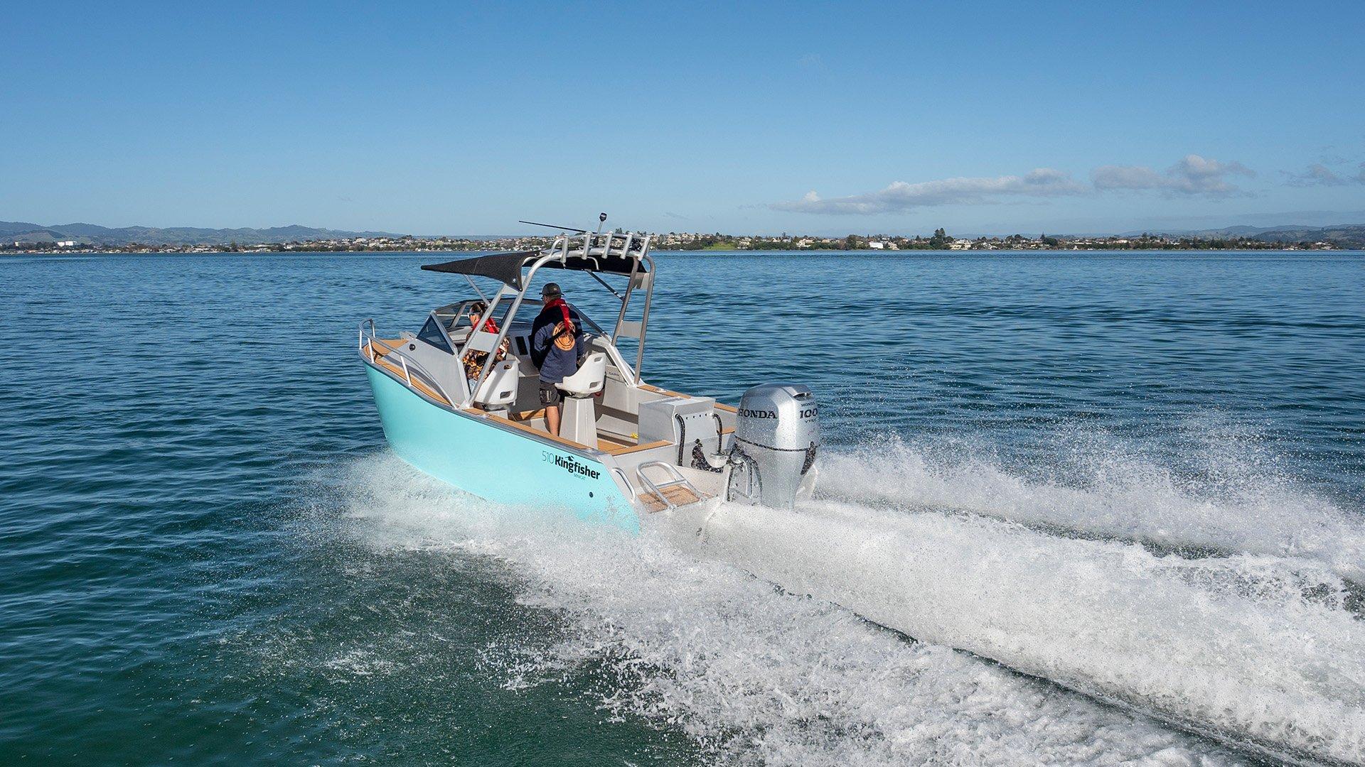 Kingfisher Boats 510 Cuddy Powercat