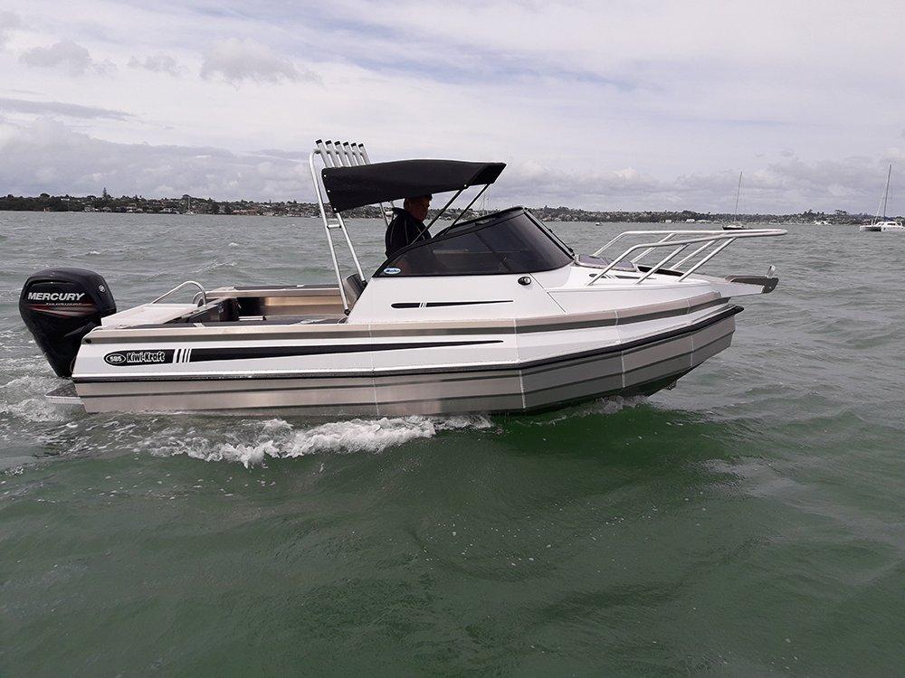 Kiwi Kraft 585 FISHERMAN CUDDY