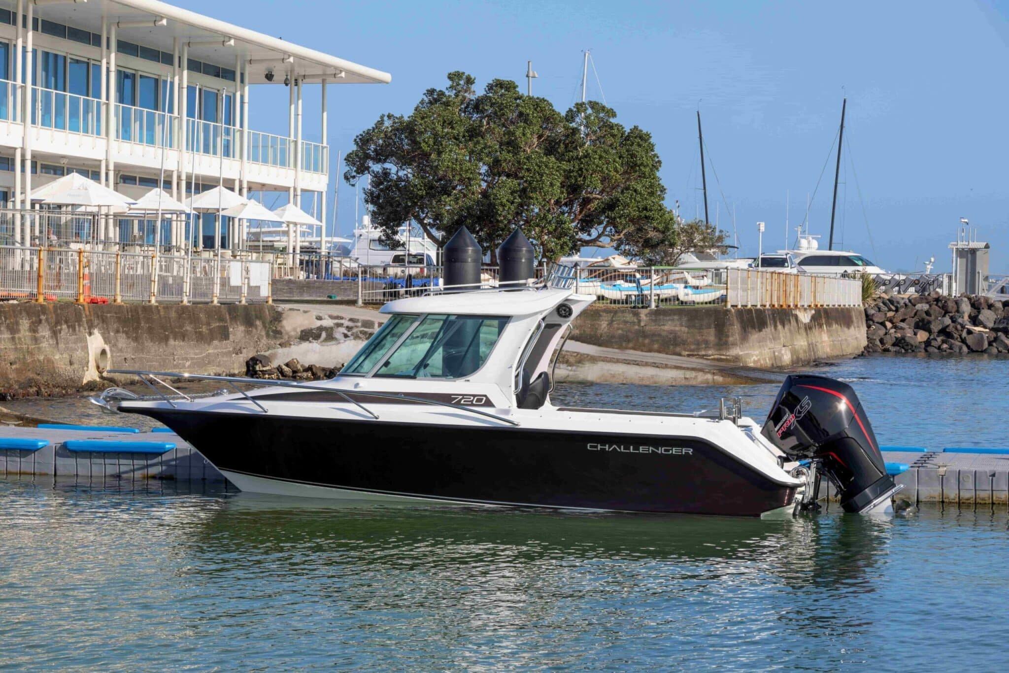 Challenger Boats Challenger 720 HT