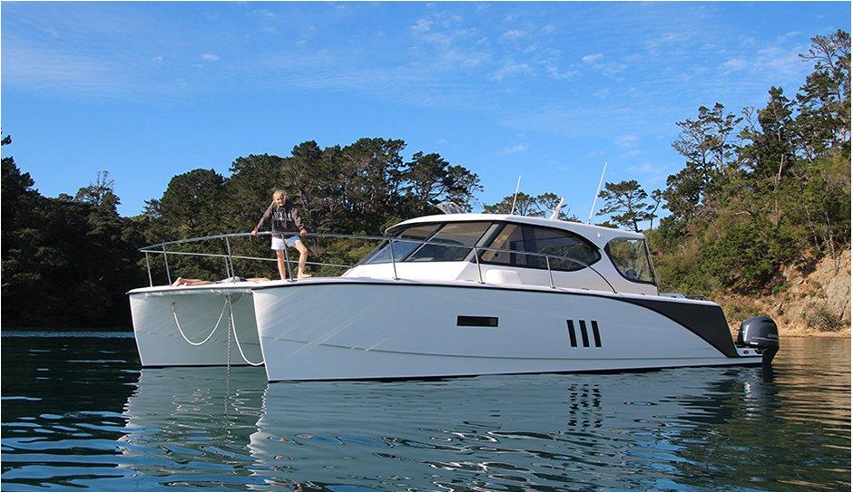 Fusion Marine Prowler Sports Fisher 10.8