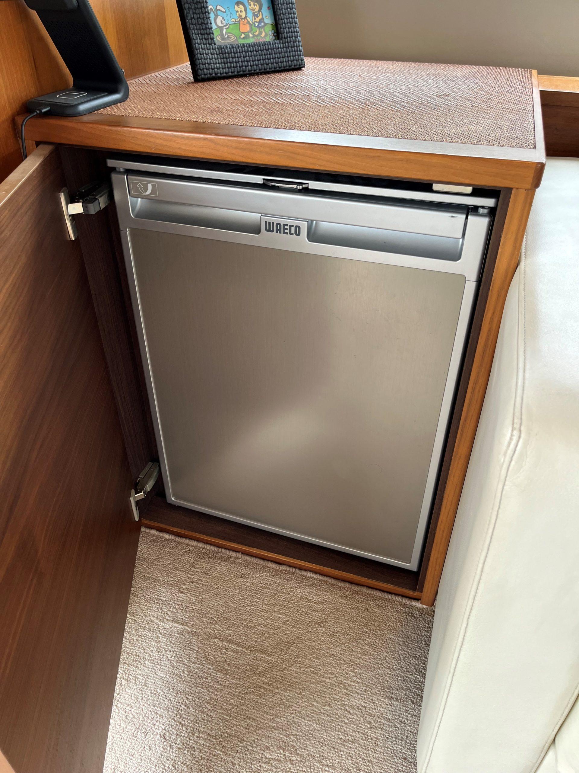 Thumbnail 7 - Princess 56