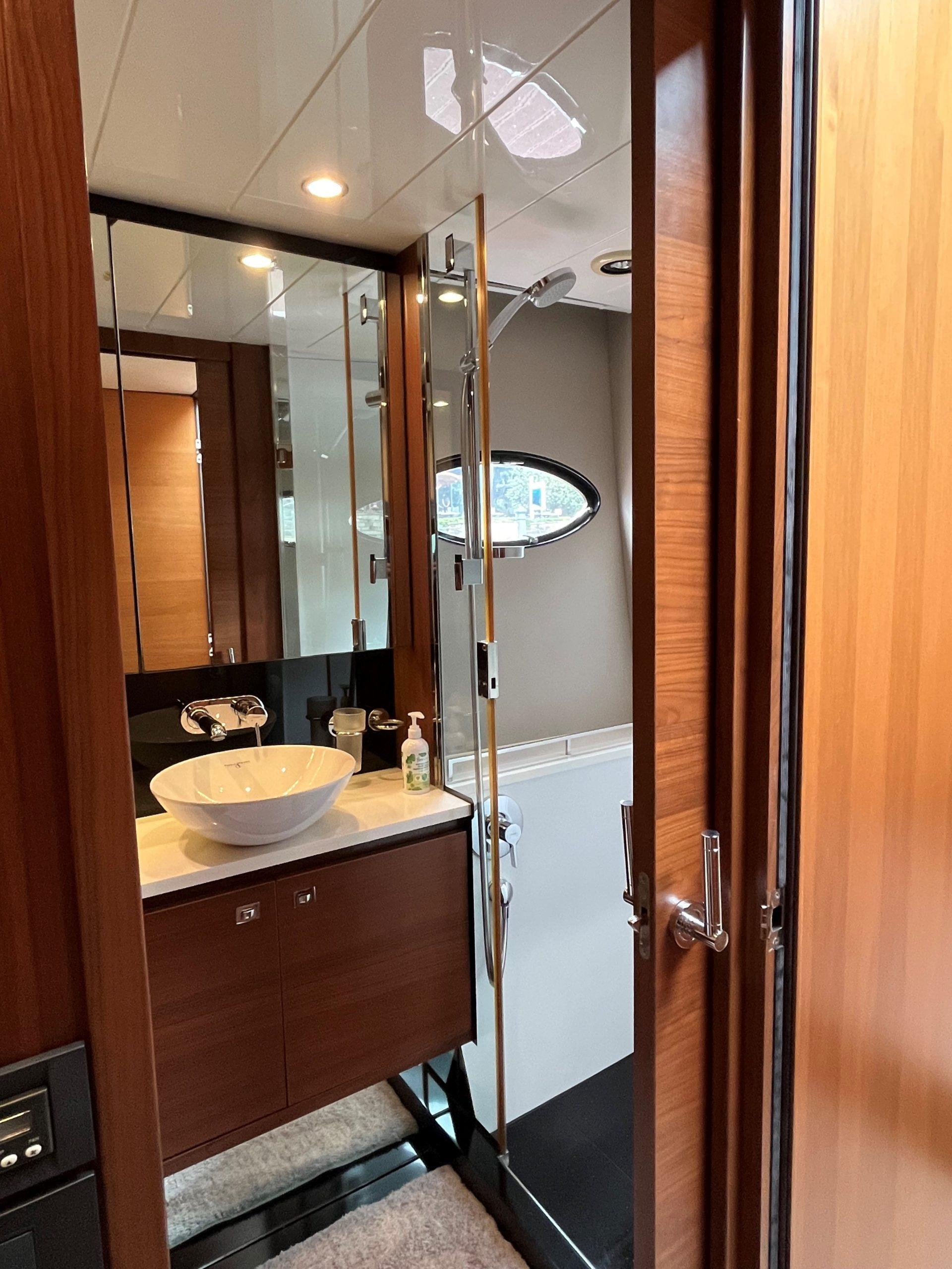 Thumbnail 22 - Princess 56