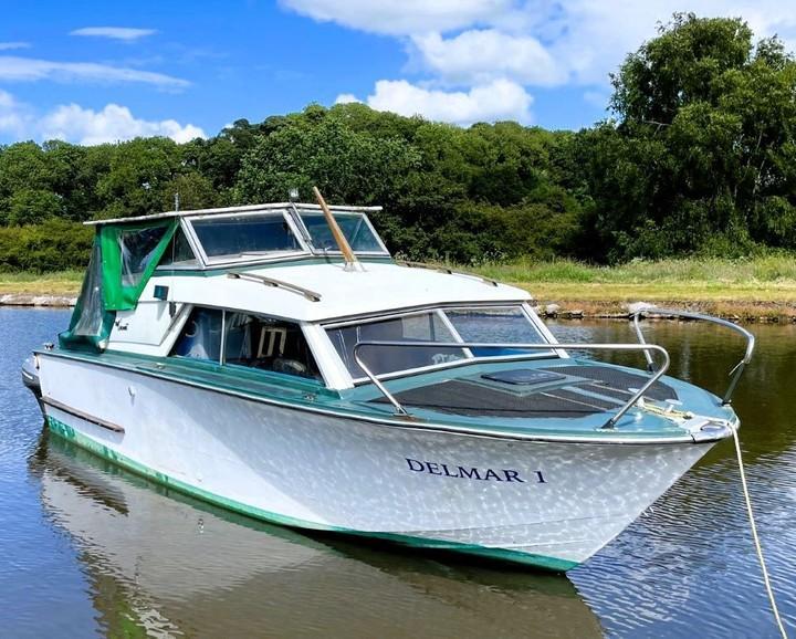 Coronet 24
