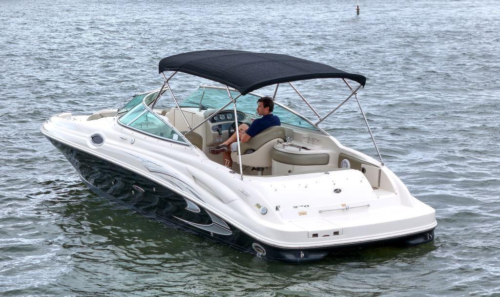 Sea Ray 270 Sundeck