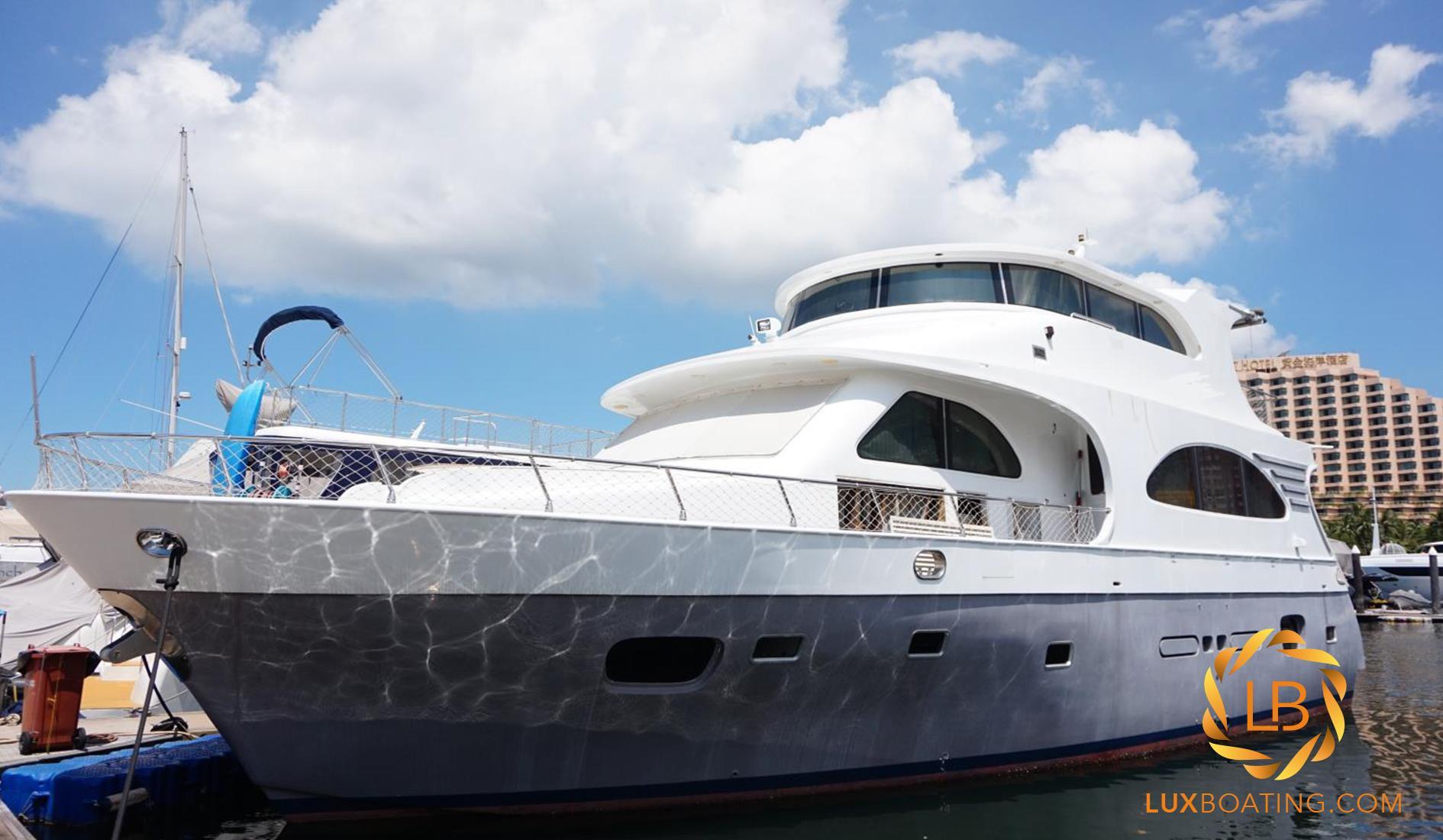 Yu Chai 60’ Houseboat