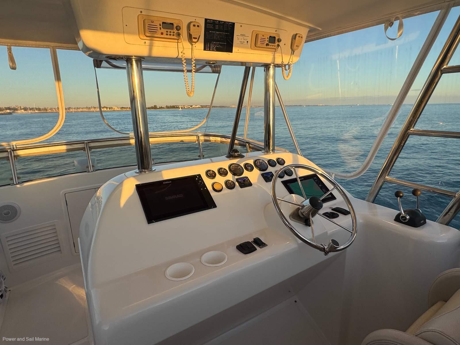 Thumbnail 8 - Bella 420 Flybridge Platinum