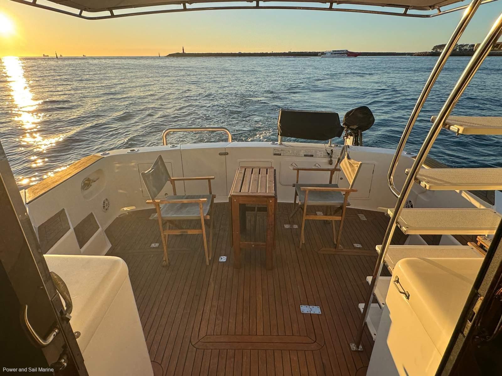 Thumbnail 15 - Bella 420 Flybridge Platinum