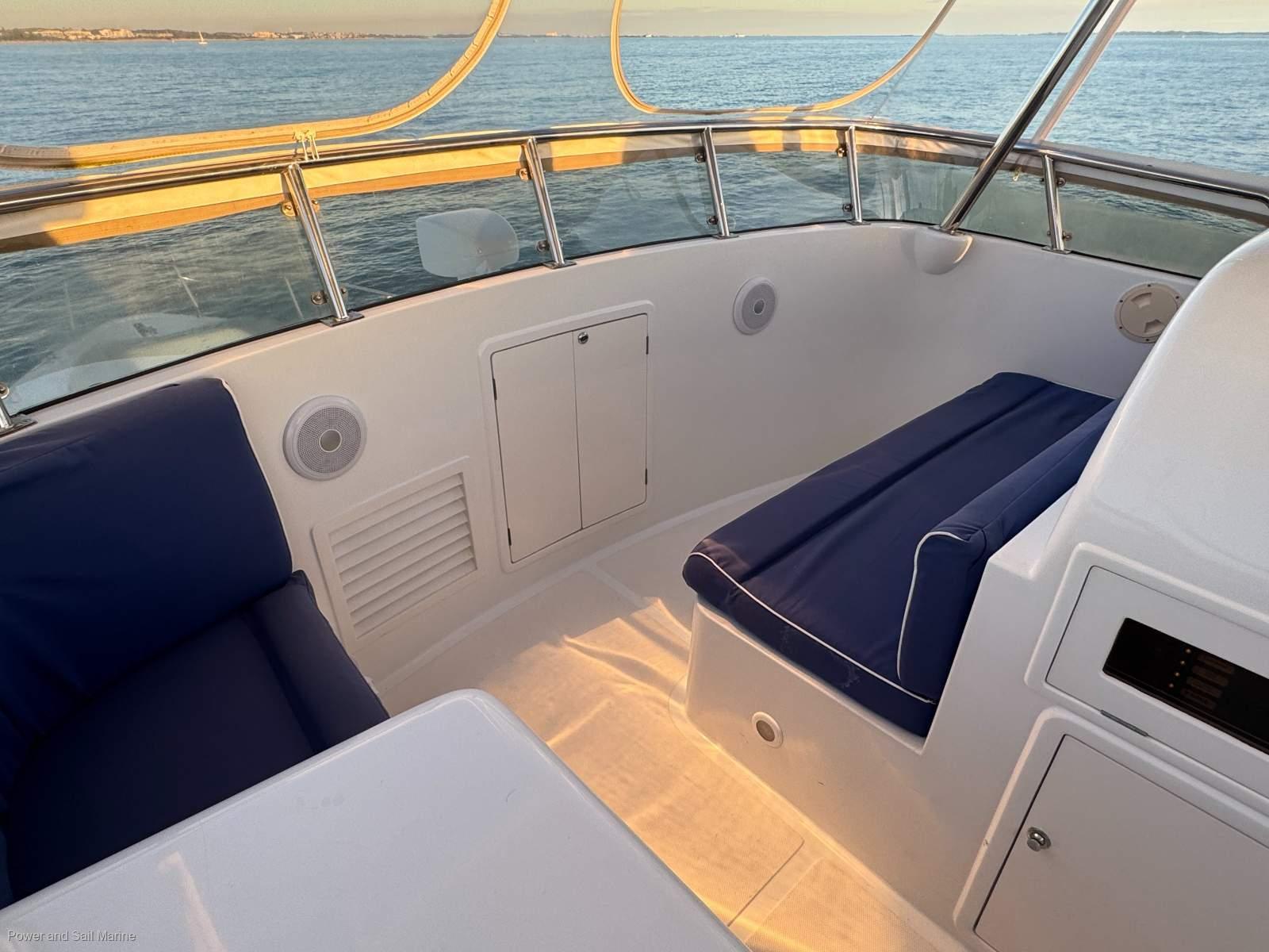 Thumbnail 12 - Bella 420 Flybridge Platinum