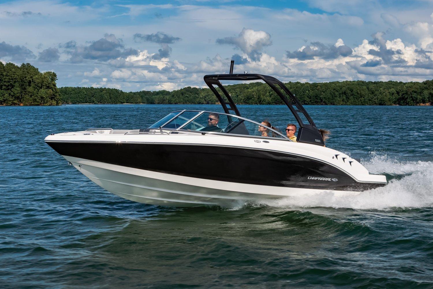 Chaparral 23 SSi Bowrider