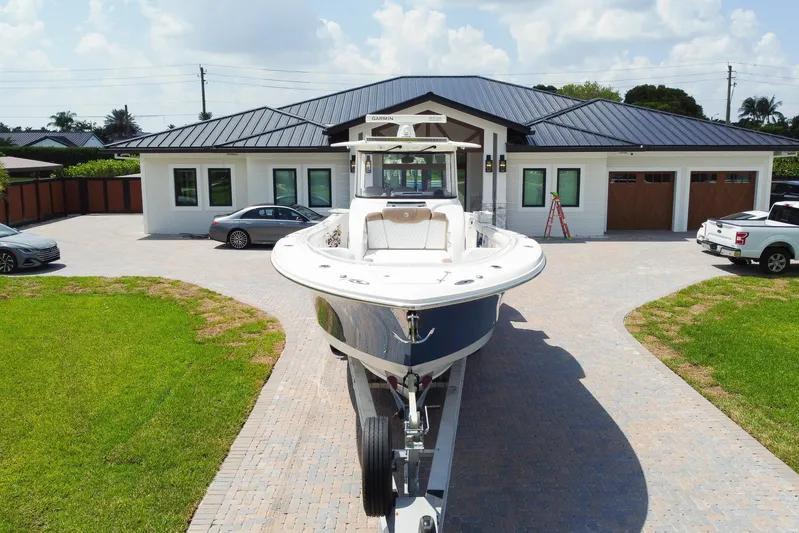 Thumbnail 3 - Edgewater 370CC