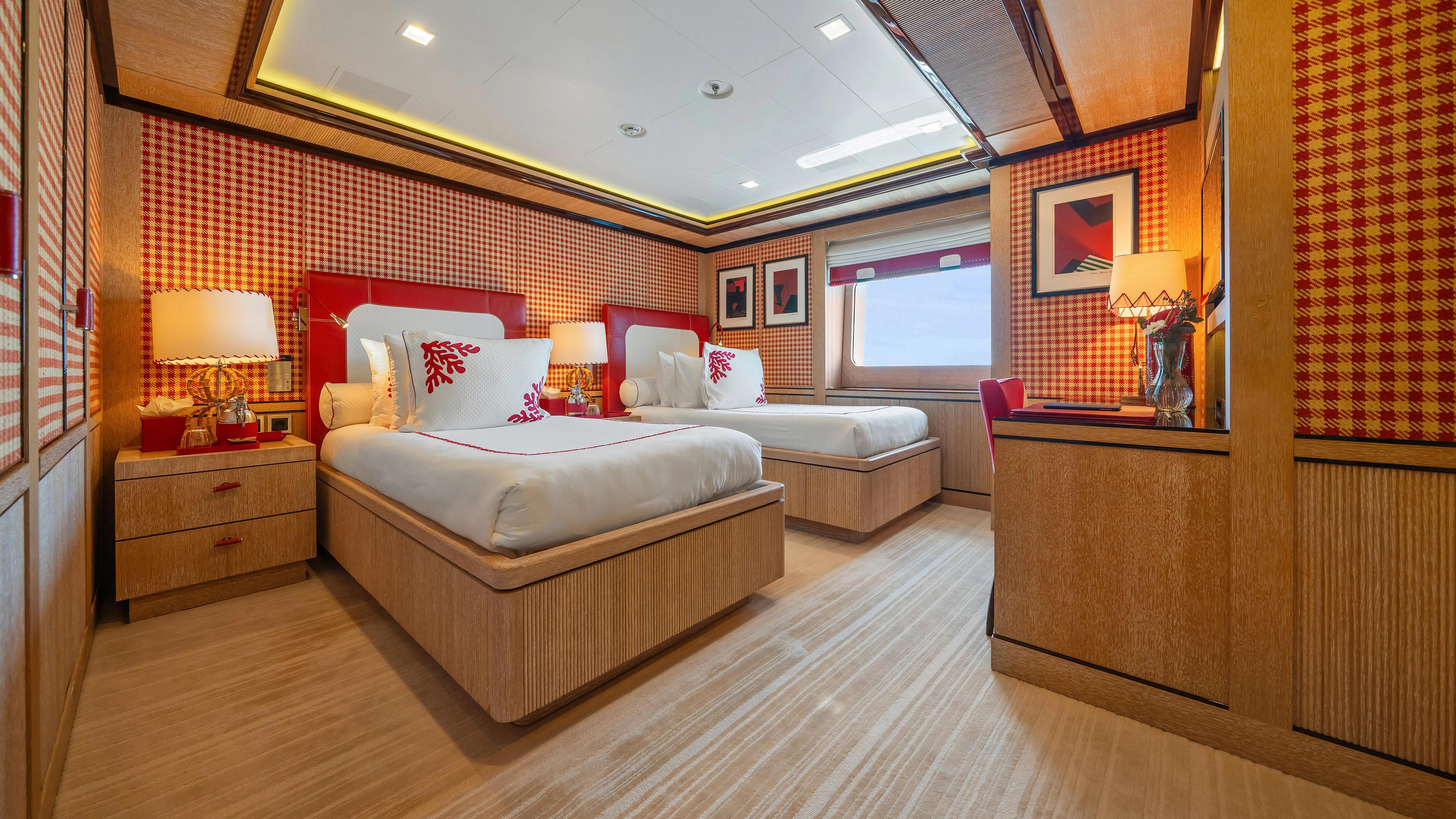 Thumbnail 38 - Dunya Yachts Custom