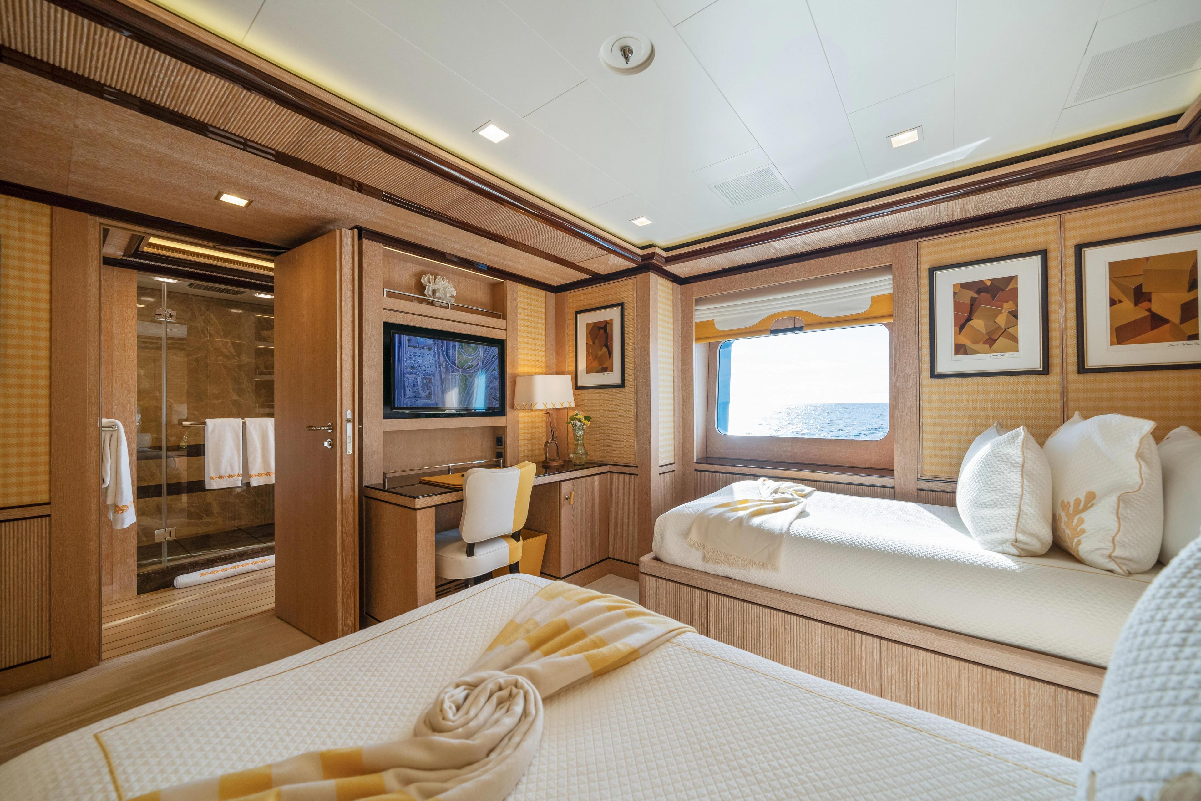 Thumbnail 33 - Dunya Yachts Custom