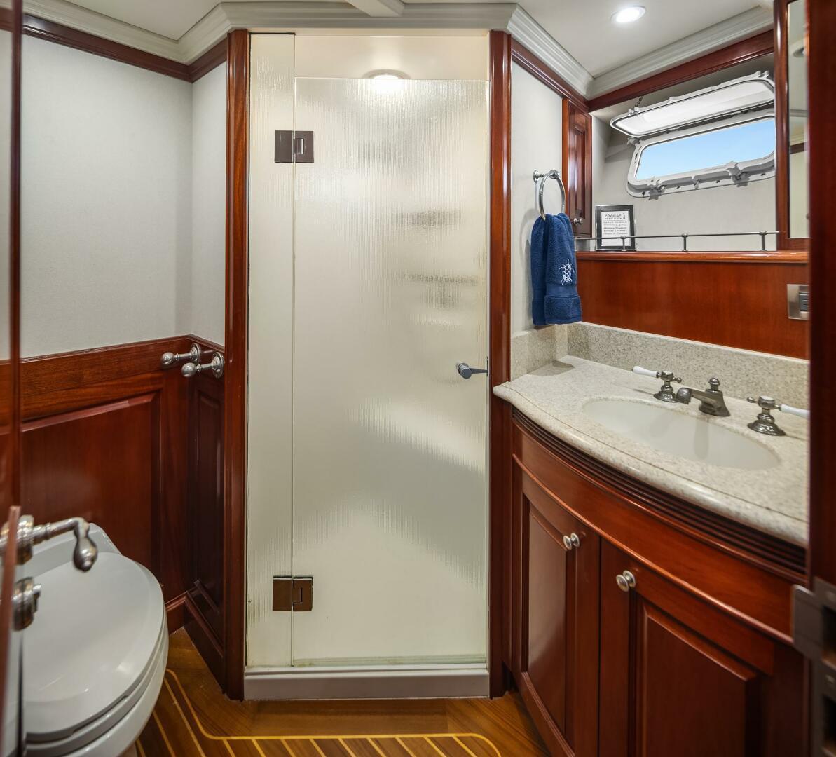 Thumbnail 37 - Rayburn Custom Yachts Flush Deck
