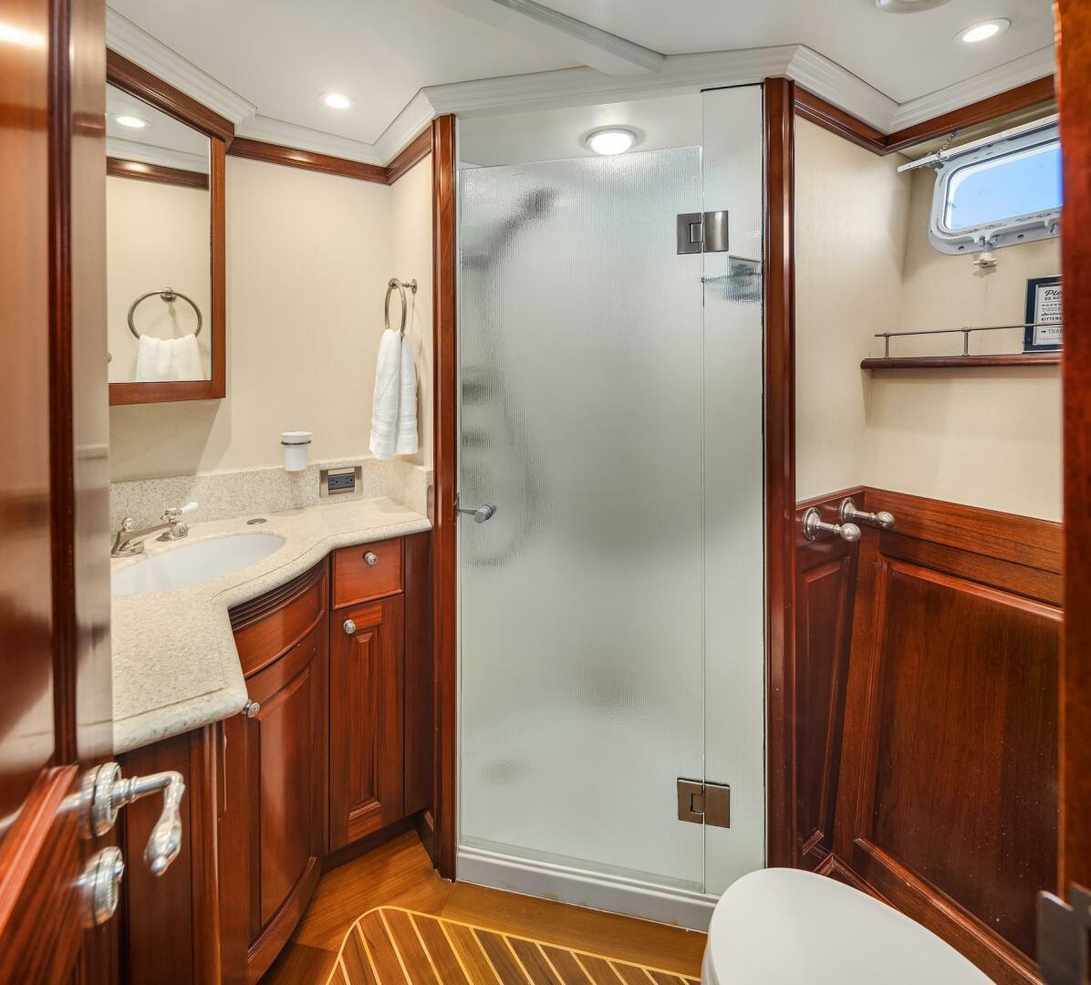 Thumbnail 39 - Rayburn Custom Yachts Flush Deck