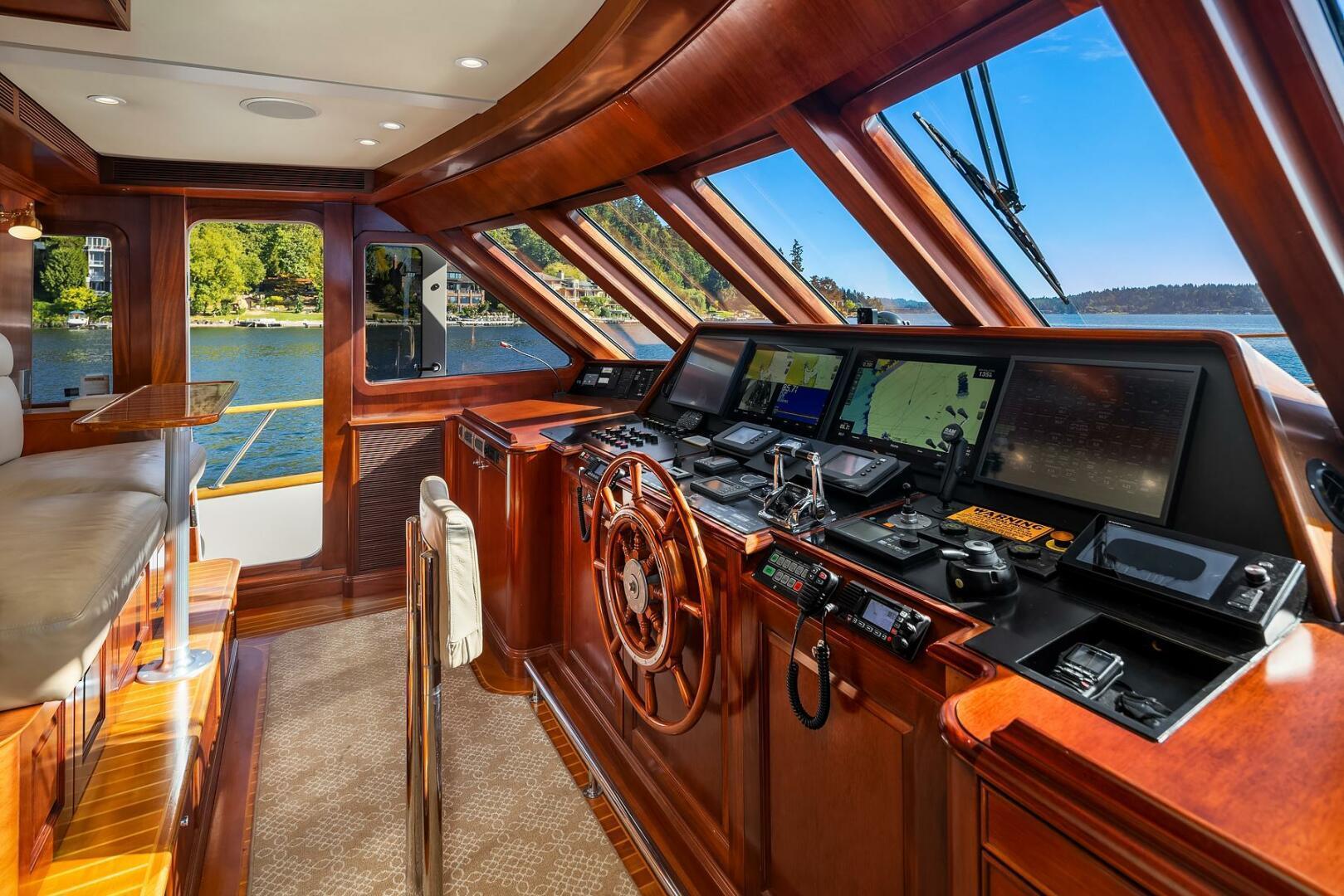 Thumbnail 19 - Rayburn Custom Yachts Flush Deck