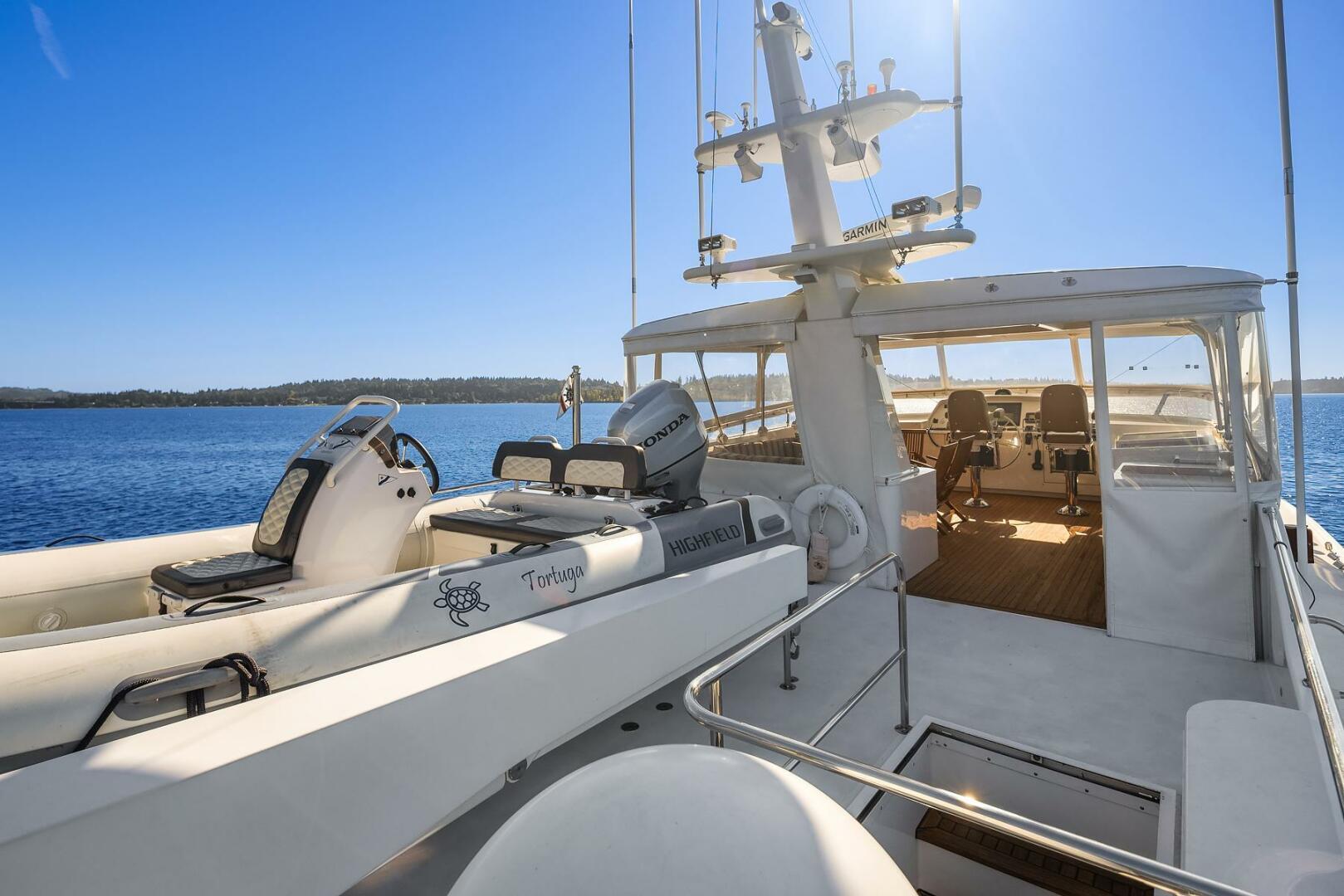 Thumbnail 49 - Rayburn Custom Yachts Flush Deck