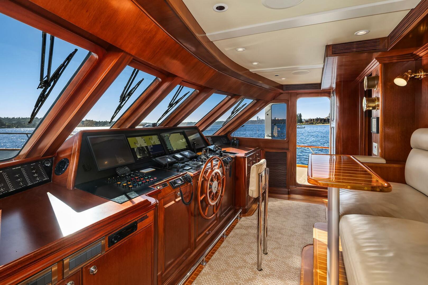 Thumbnail 20 - Rayburn Custom Yachts Flush Deck