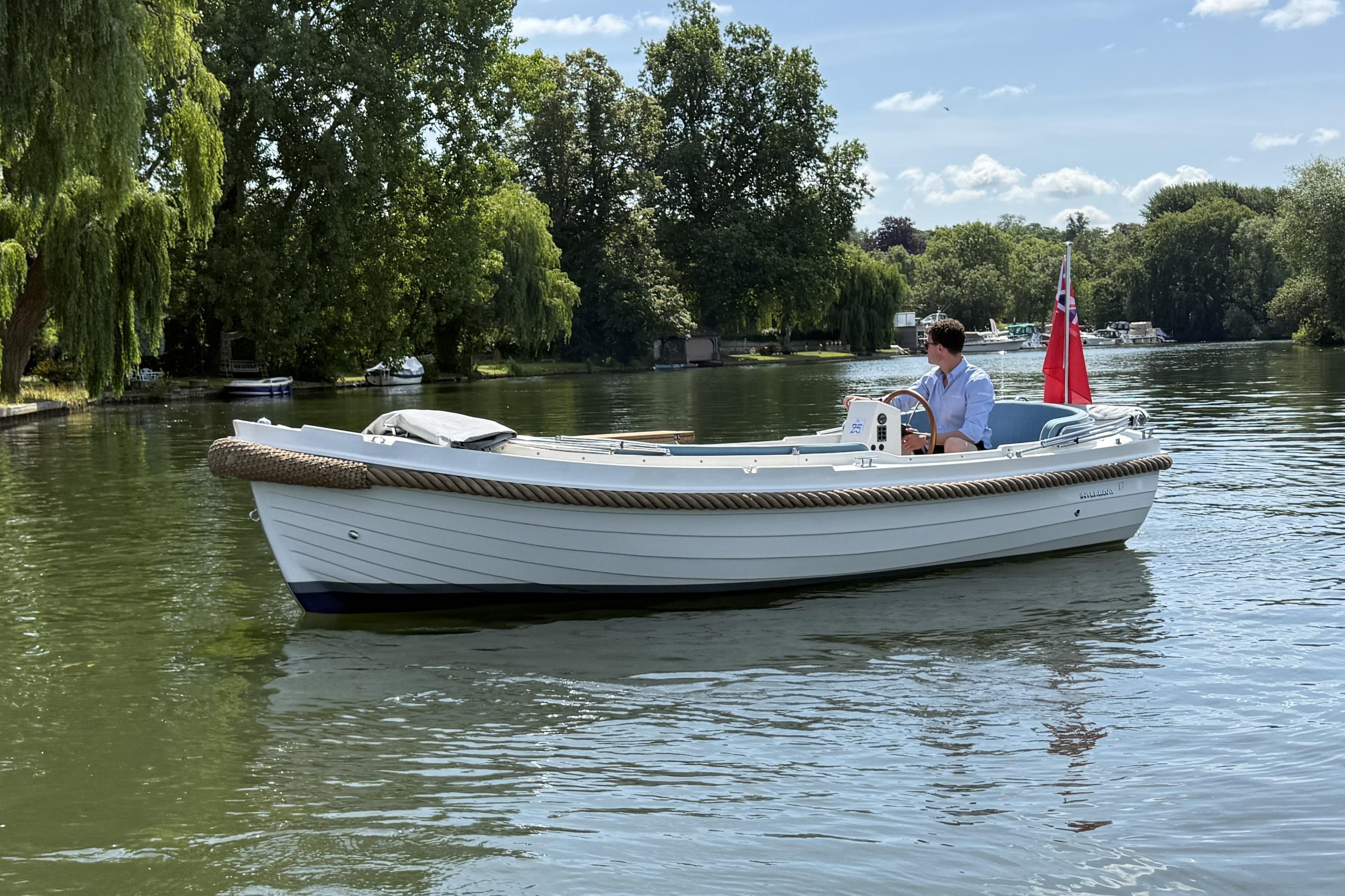Interboat 17