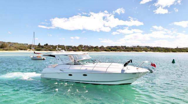 Riviera M360