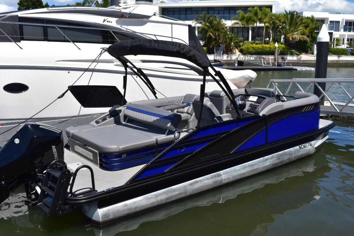 Bennington LX23 Swing Back