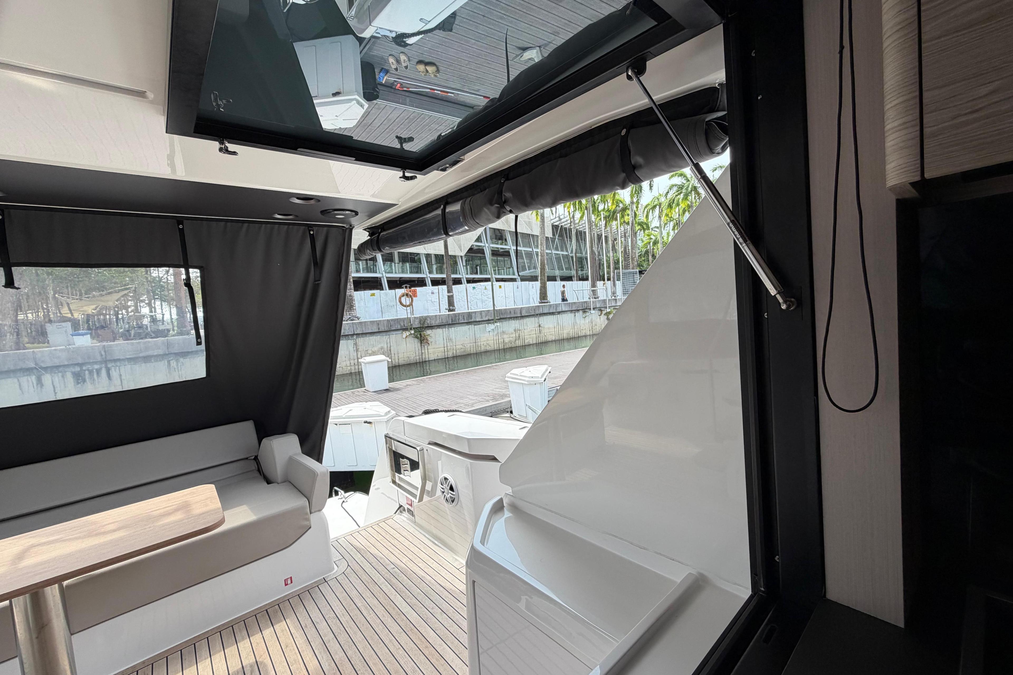 Ferretti Yachts 500
