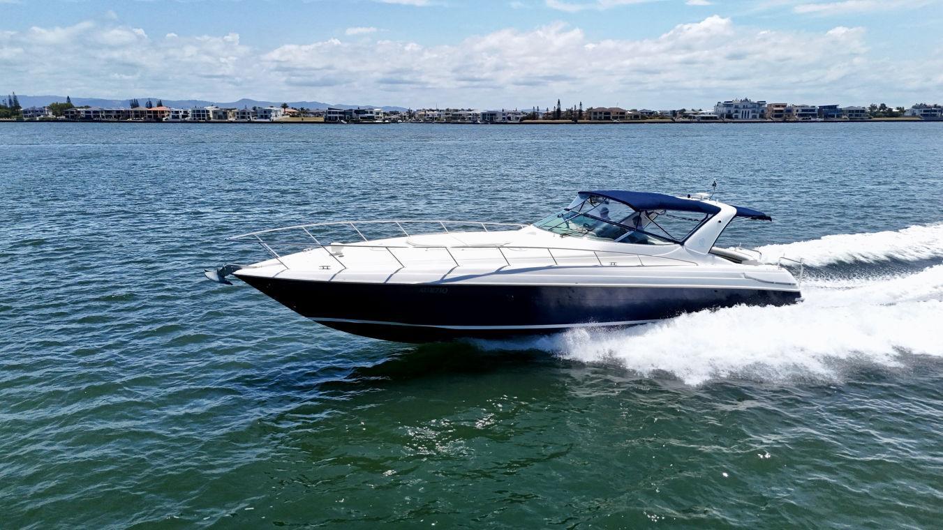 Riviera M430 Sports Cruiser