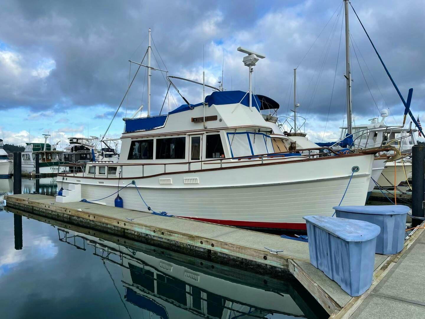 Grand Banks GB42