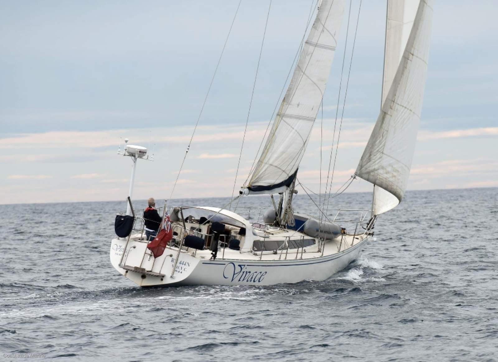 Carina Yachts 44