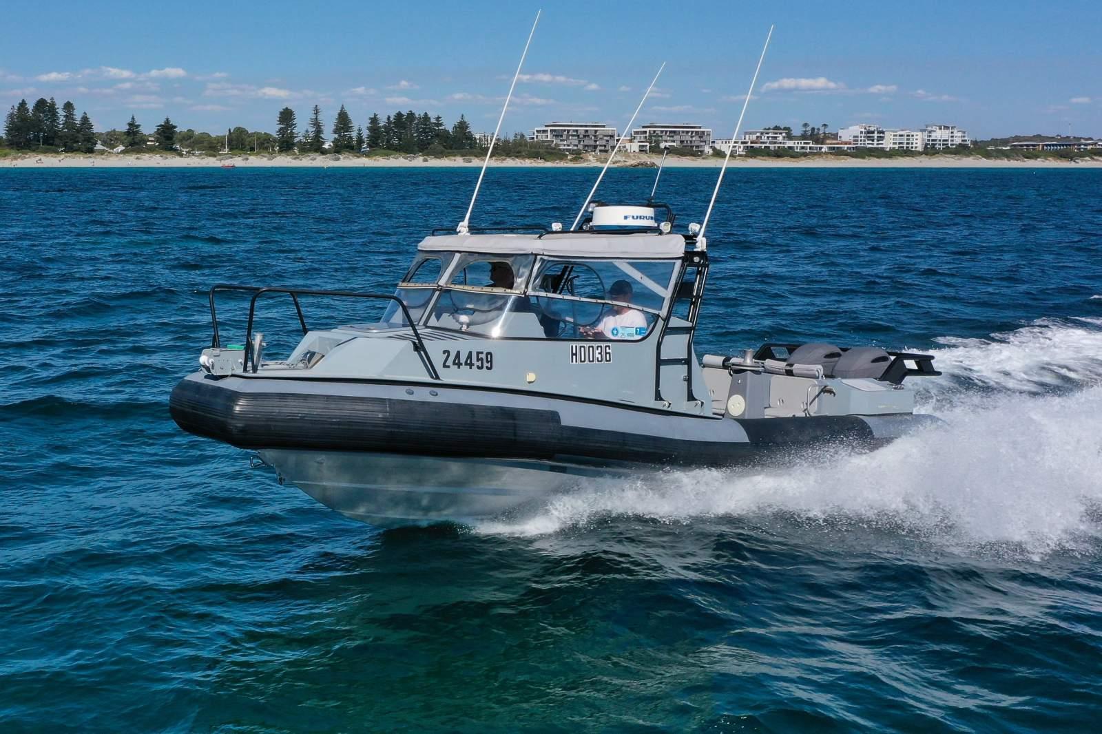 Naiad 8.0 RIB
