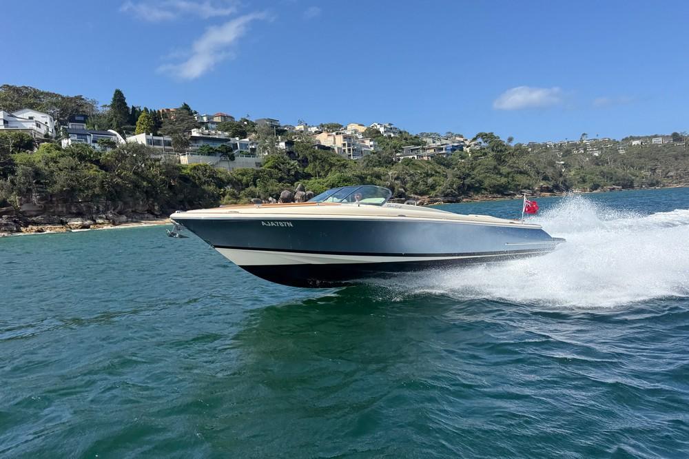 Chris Craft Corsair 30 Heritage