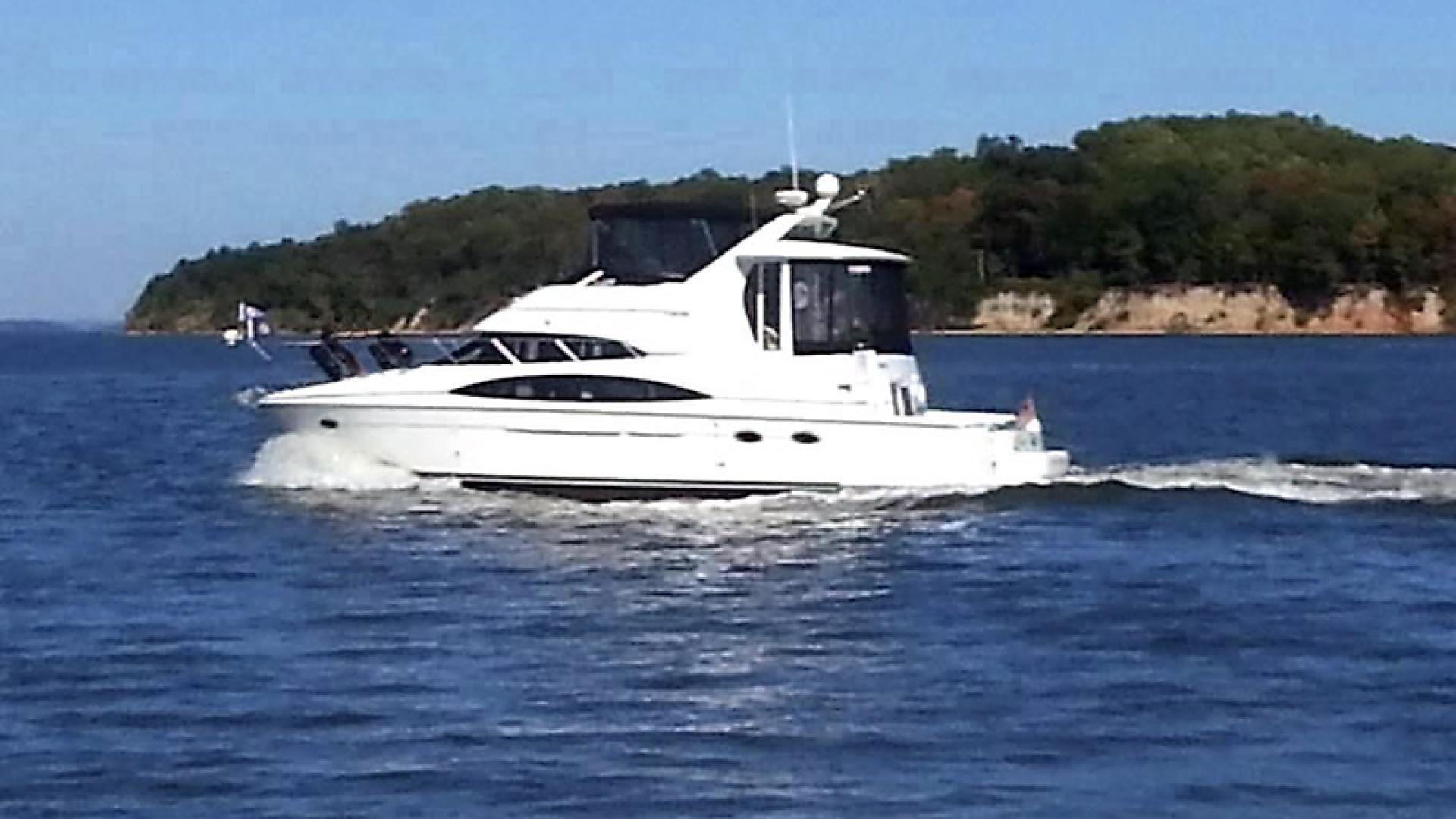 Carver 444 Cockpit Motor Yacht