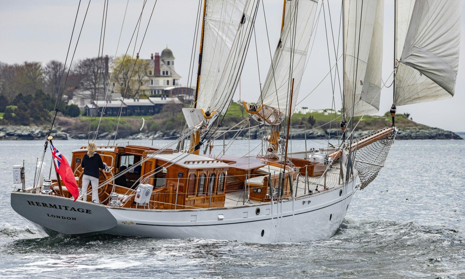HERMITAGE
Yacht for Sale