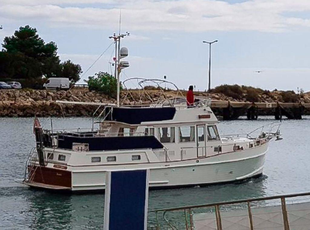 Grand Banks 46