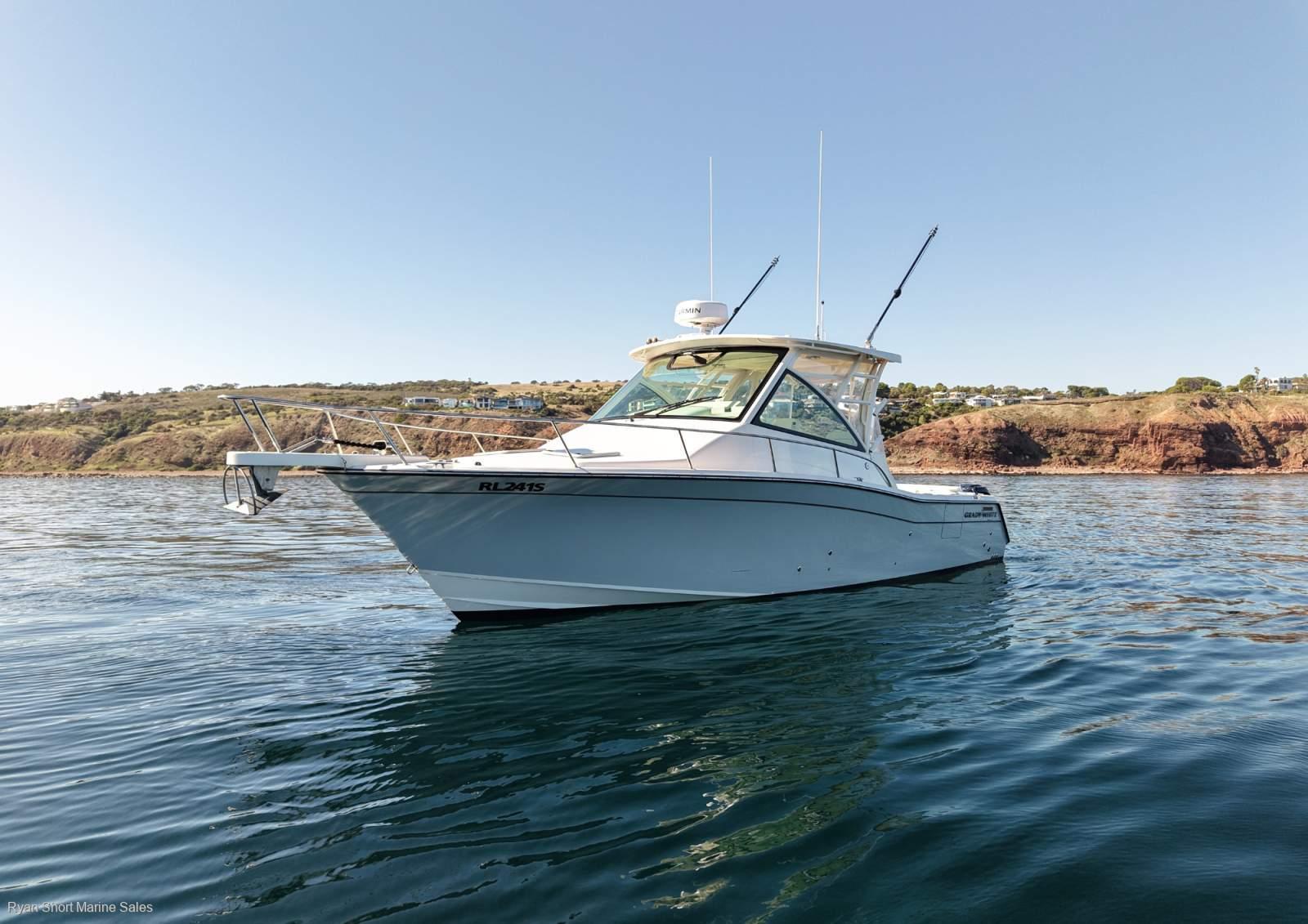 Grady-White Express 330