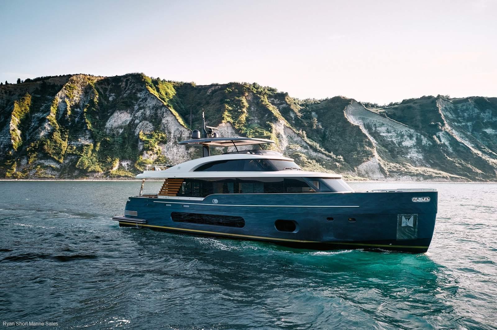 Azimut Magellano 25 Metri