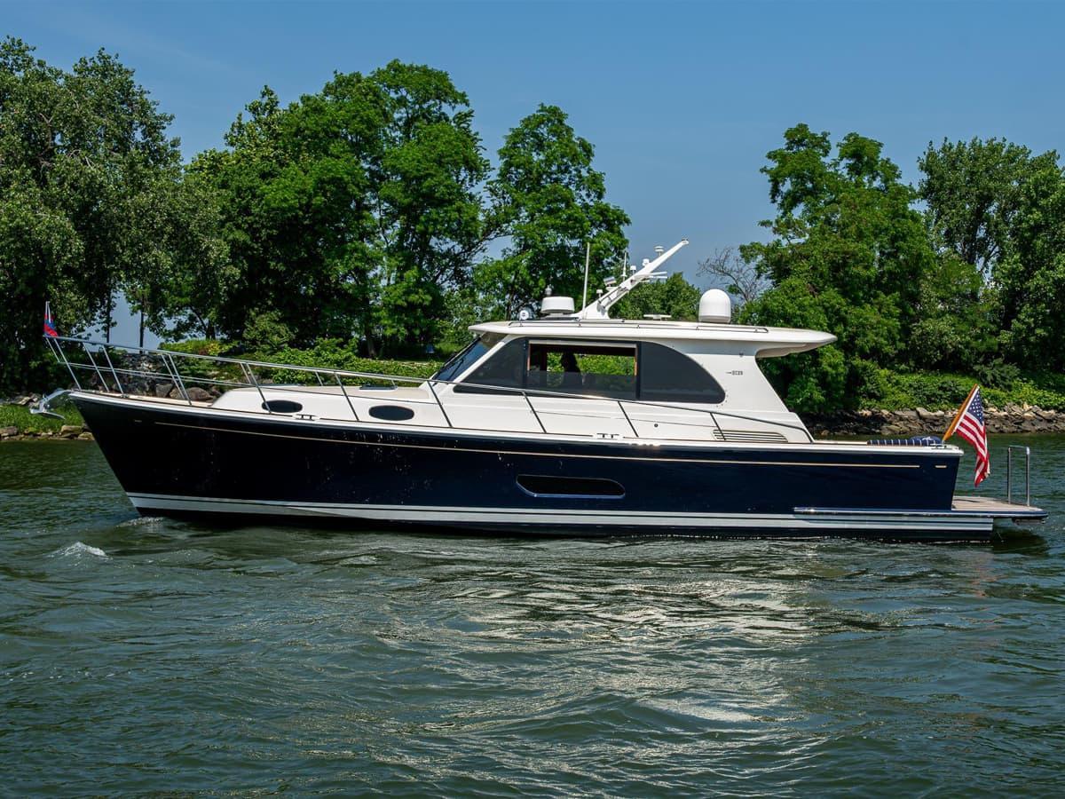 Grand Banks 44 Eastbay SX