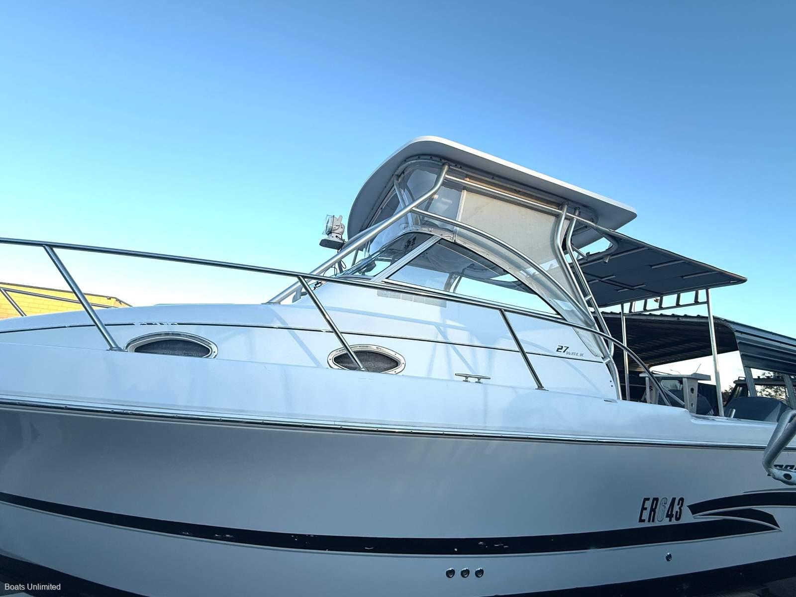 Proline 27ft Walk Around
