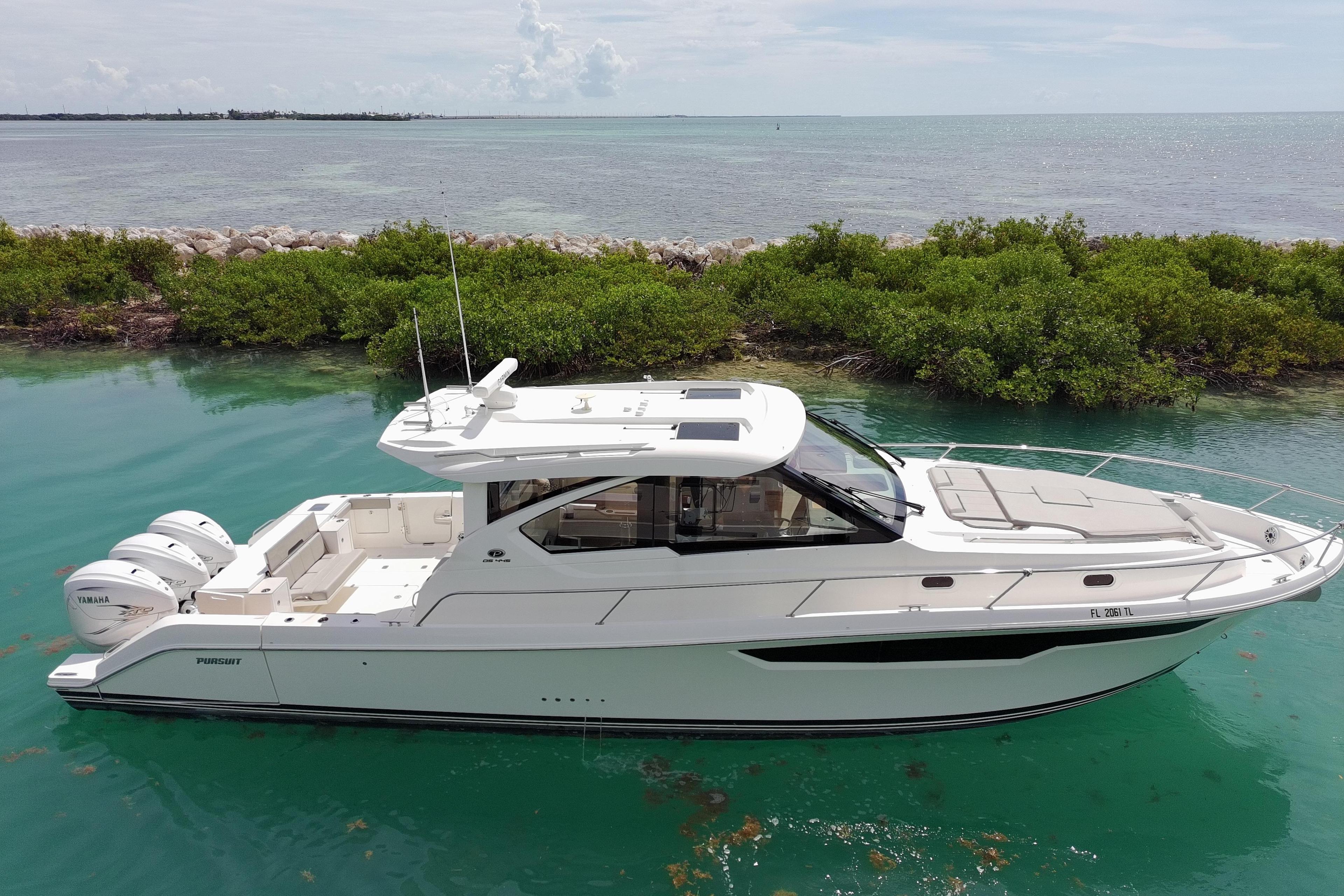 Pursuit OS 445
