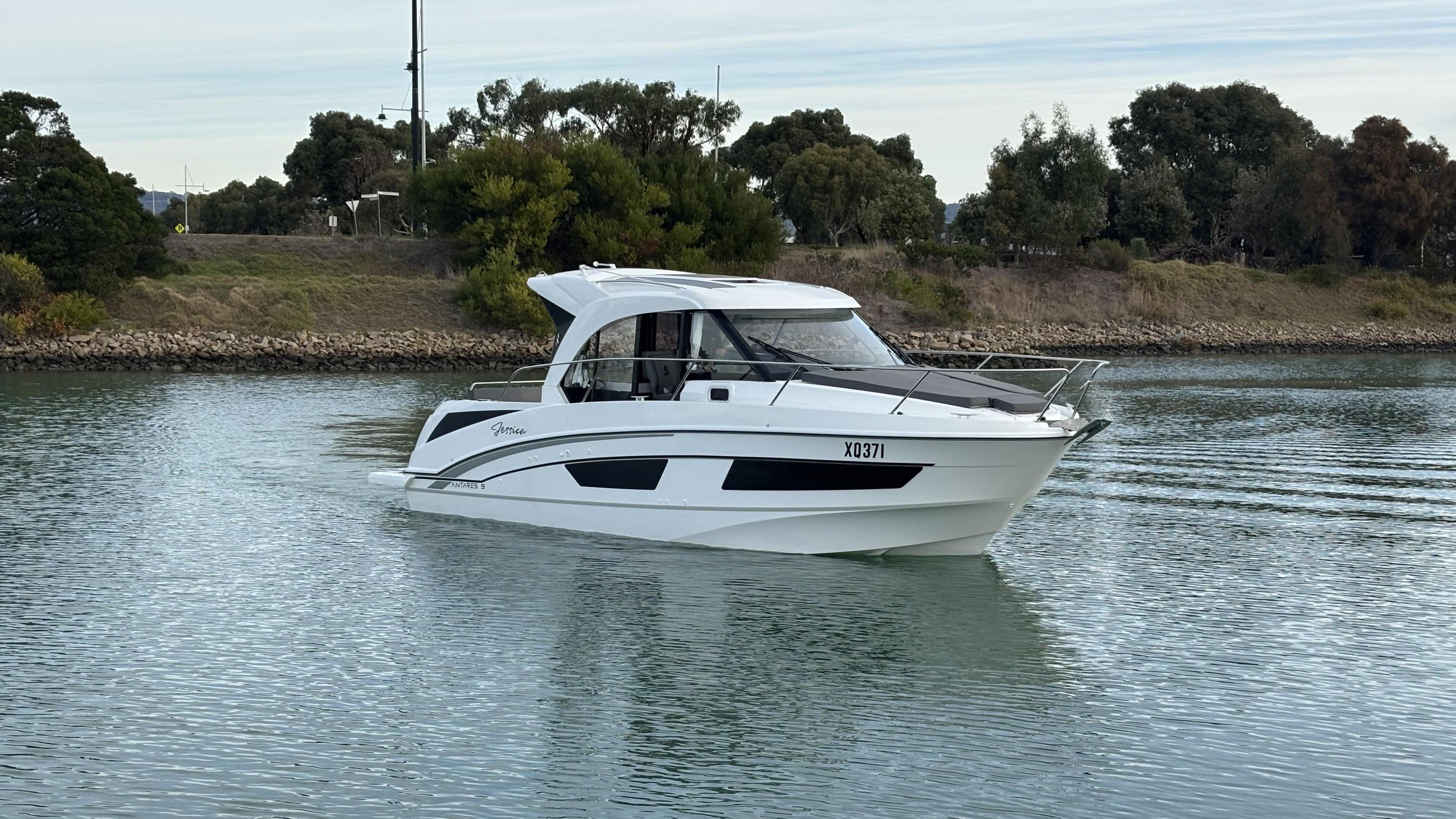 2023 Beneteau Antares 9 for sale in Martha Cove, Victoria