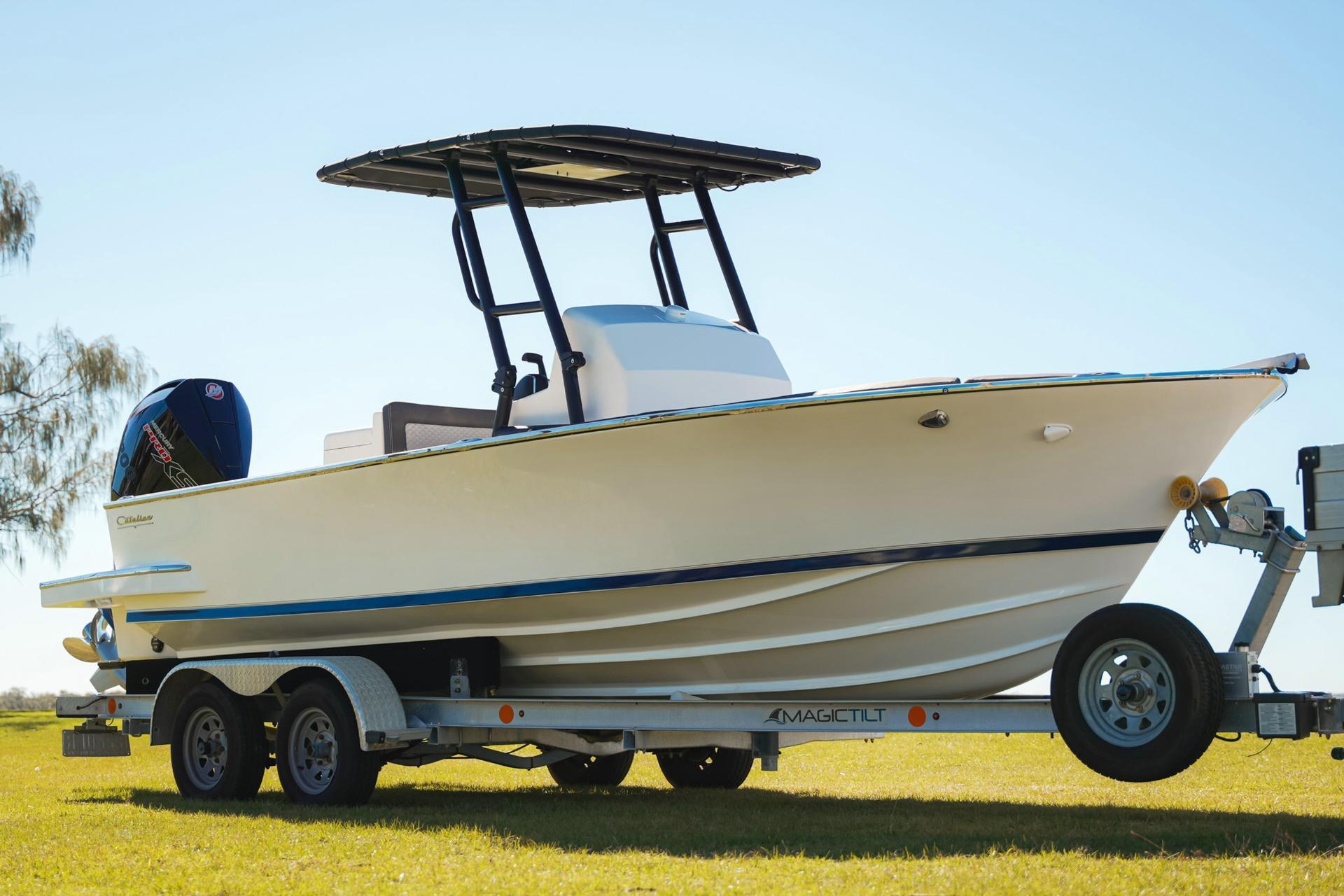 Catalina C22