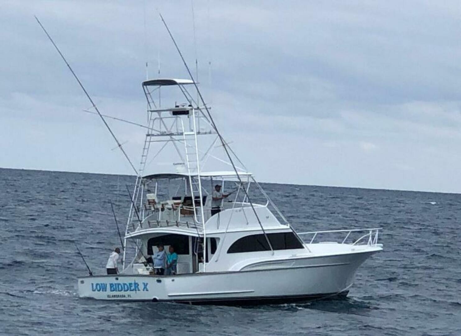 Flybridge Sportfish
