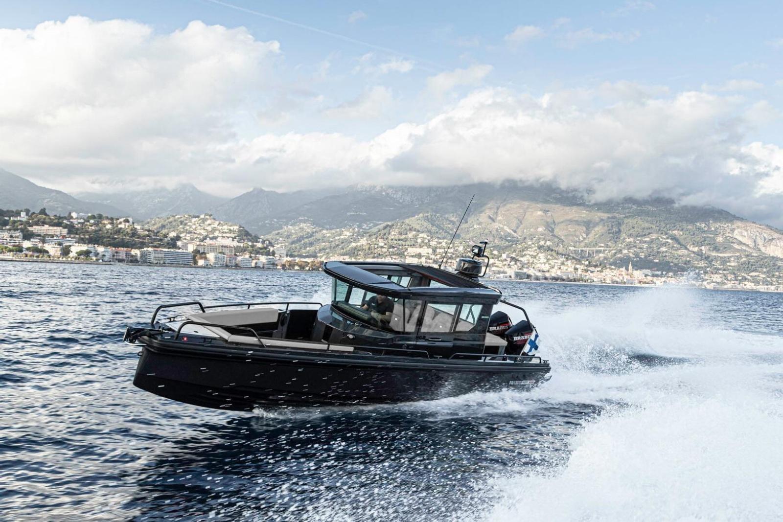 Brabus Shadow 500 Black Ops