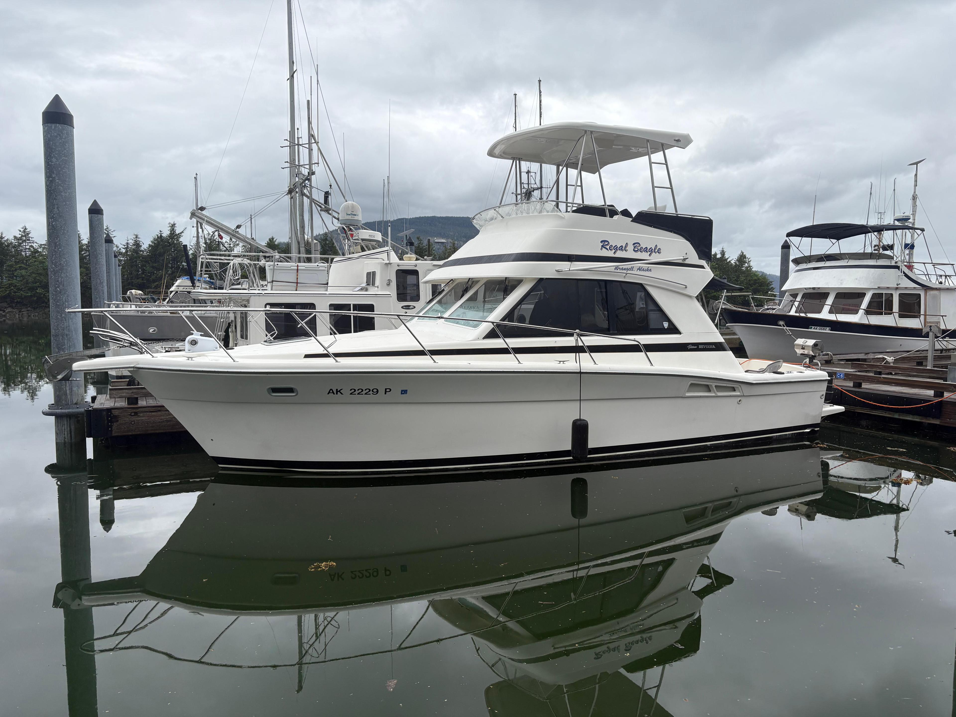 Riviera 34 Convertible Sportfisher